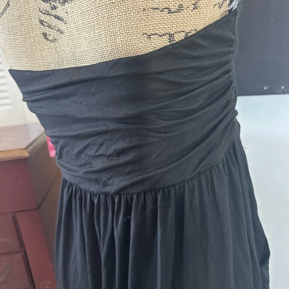 🆕Heart & Hips Maternity Dress - Picture 8 of 9